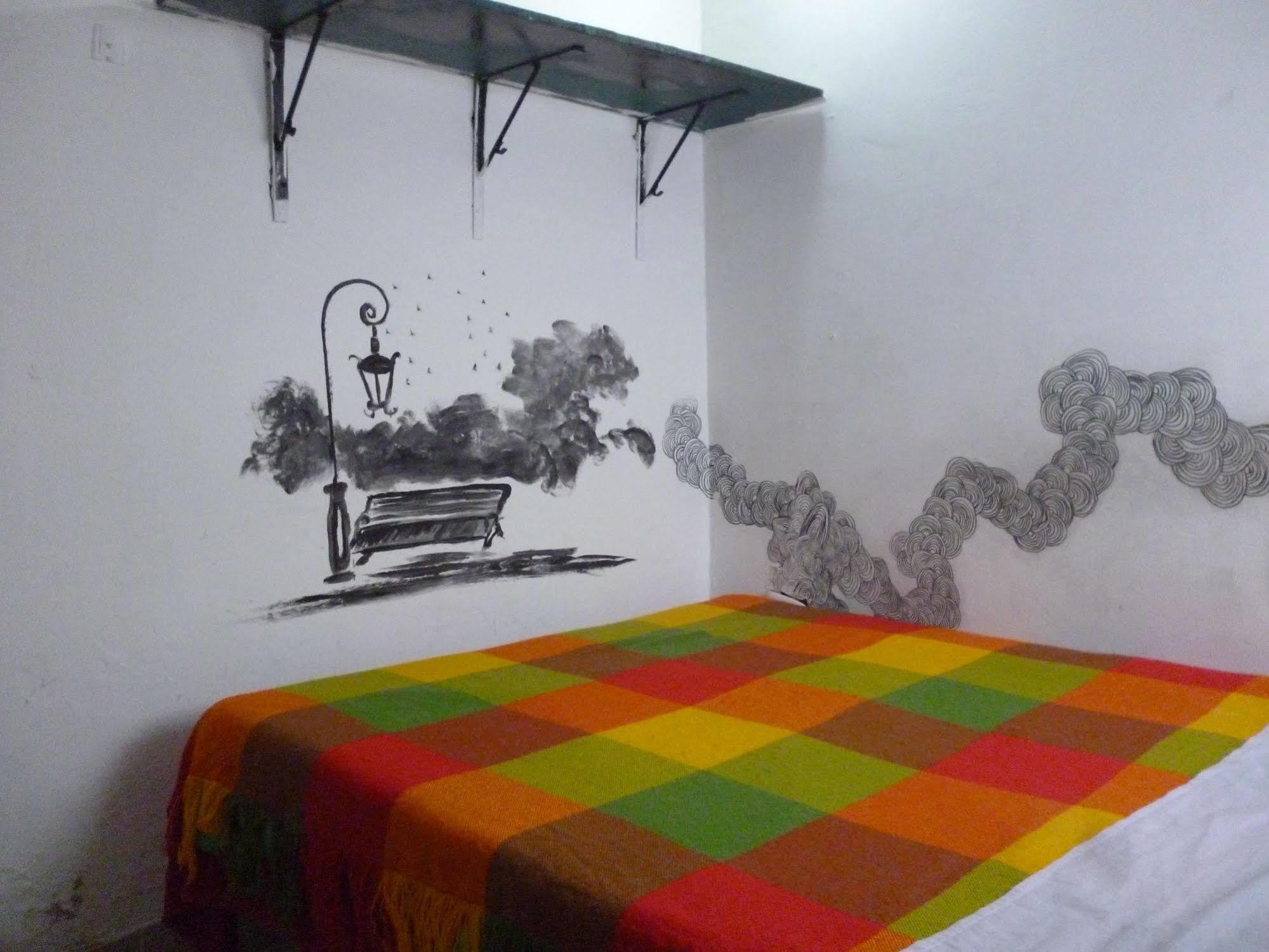 Hostal Chorro De Quevedo Bogotá Exteriör bild